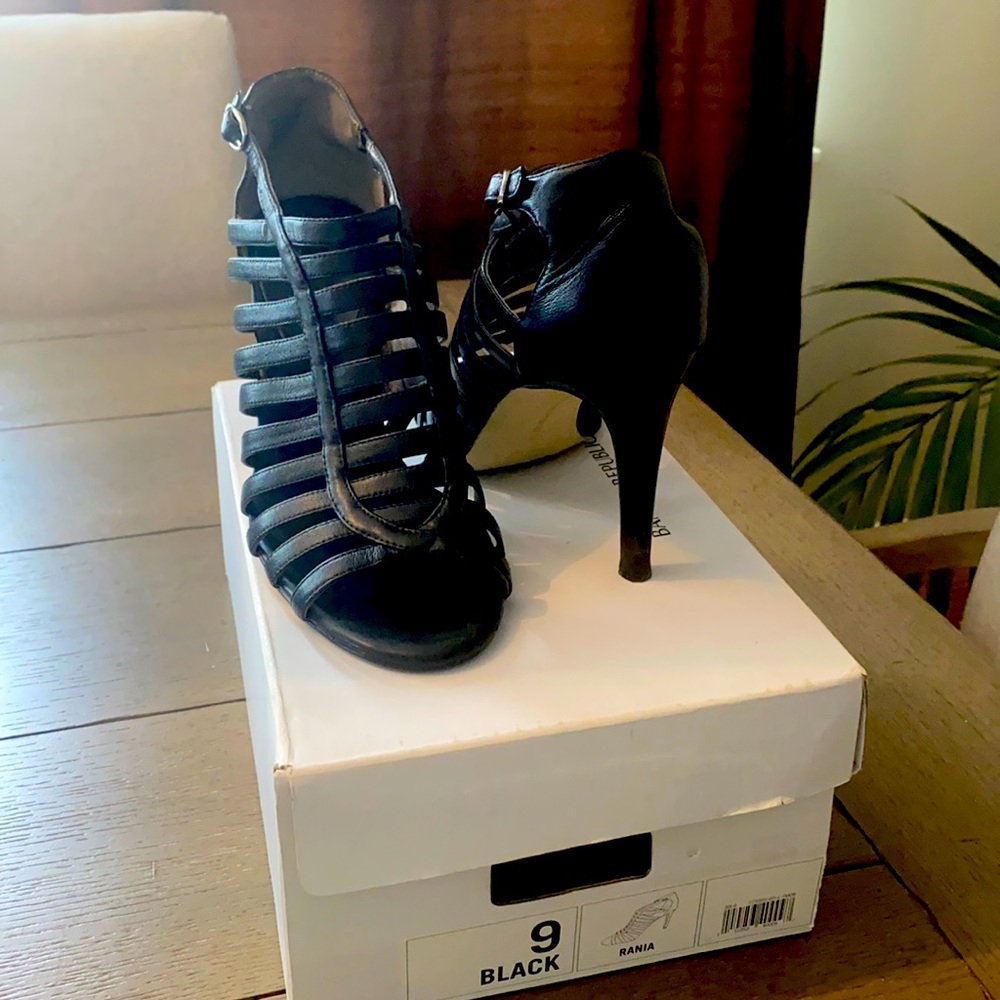 Banana Republic Black Strappy Shoe.